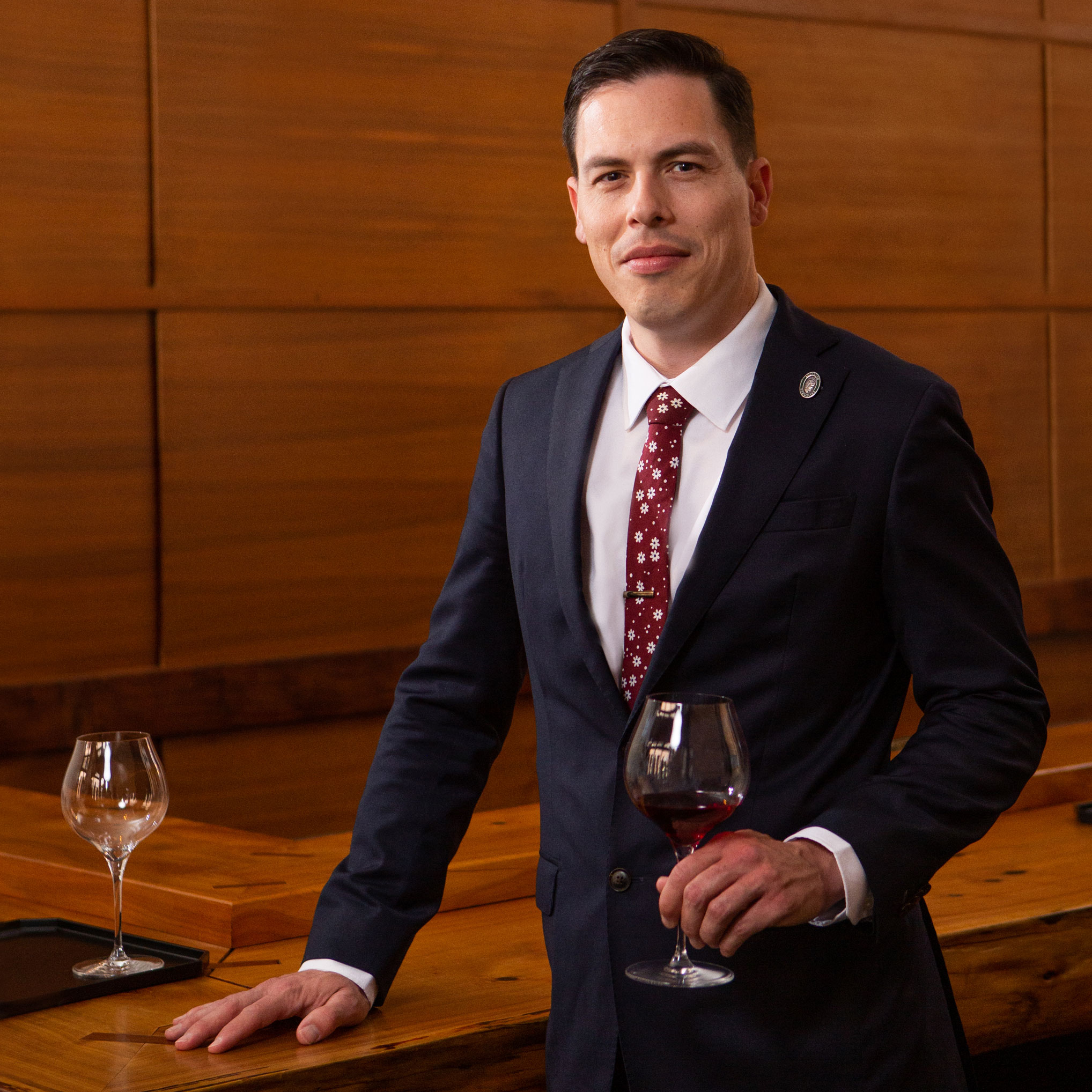 Evan Hufford<br>(エヴァン・ハフォード)